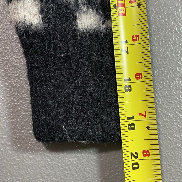 SO Fuzzy Floral Sweater Cropped Pullover Soft Thick Knit Womens M Black White - Picture 7 of 9